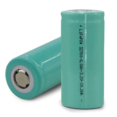 Posso ricaricare una batteria cilindrica?